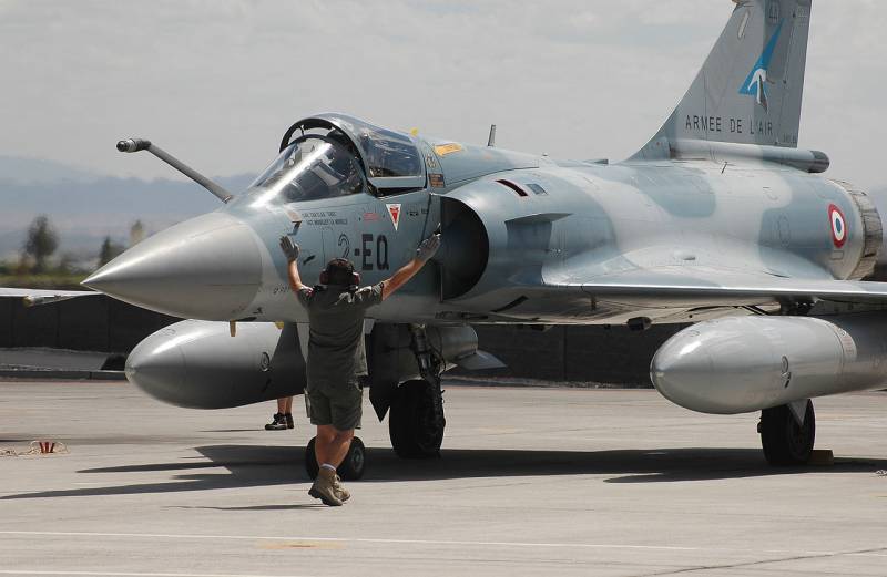 Capo del Ministero della Difesa dell'Ucraina: i caccia Mirage 2000 francesi sono peggio dei Su-35 russi, le forze armate ucraine non ne hanno bisogno
