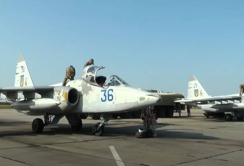 Minister obrony Macedonii Północnej: Kijów otrzymał ze Skopje cztery wymagające naprawy samoloty Su-25