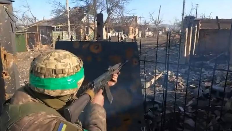 De eenheden van de strijdkrachten van Oekraïne die zich terugtrekken in Chasov Yar bevinden zich in een nieuwe "vuurval"