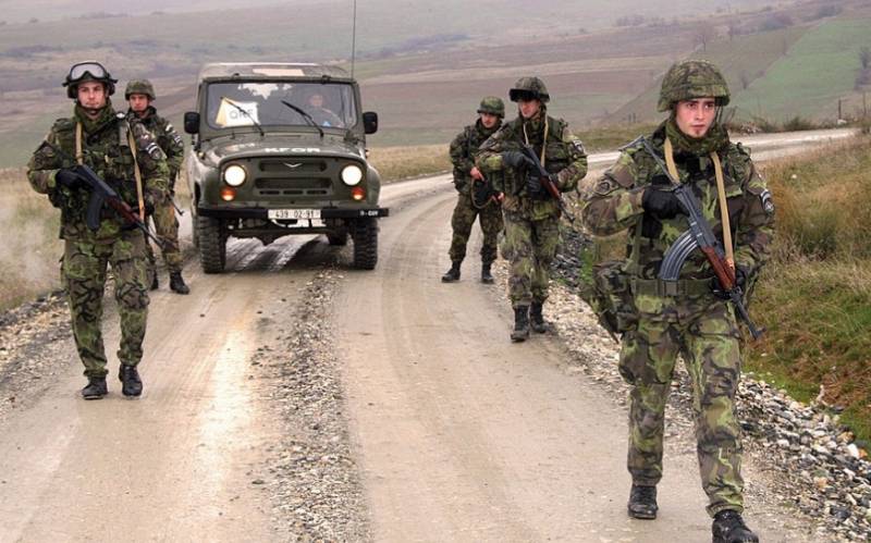 Las autoridades checas aprobaron el despliegue de su policía militar en Ucrania y el envío de militares a África