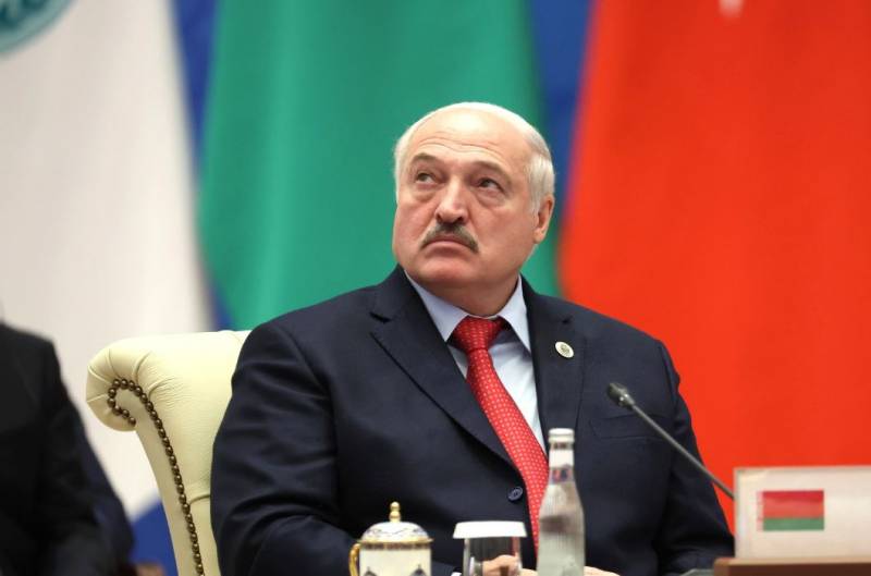 Tổng thống Belarus Lukashenko ký ban hành luật tử hình tội phản quốc
