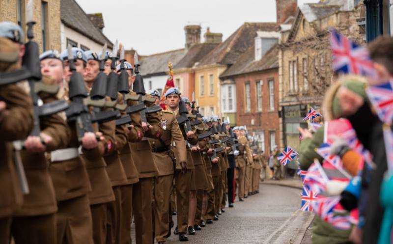 British Defense Minister refuses to reduce the size of the armed forces against the backdrop of events in Ukraine