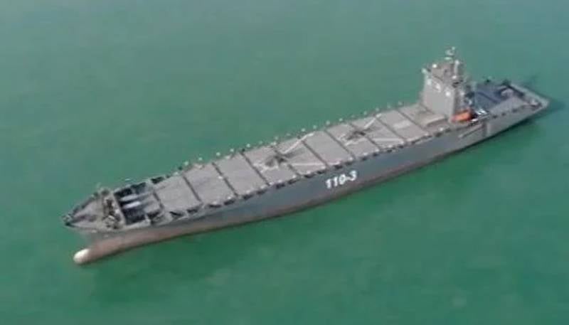 IRGC Iran memperluas angkatan lautnya dengan mengubah kapal komersial menjadi kapal perang