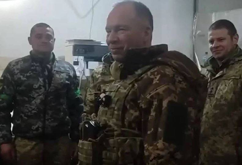 Ukrayna Silahlı Kuvvetleri Kara Kuvvetleri Komutanı Syrsky: Wagner PMC'leri Artemovsk'un merkezine girdi