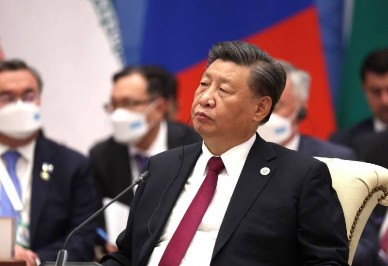 أفادت الصحافة الغربية عن خطط الرئيس الصيني شي جين بينغ لعقد اجتماع عبر الإنترنت مع زيلينسكي
