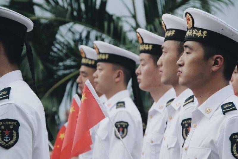 התקשורת הבריטית: המערב נוקט בפעולה בקשר עם המעבר של הכלכלה הסינית לבסיס צבאי
