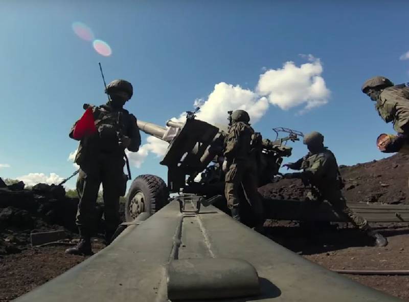 En el área de Golubovka y Minkovka, en el camino a Slavyansk, los combatientes de Wagner PMC se enfrentaron a las reservas de las Fuerzas Armadas de Ucrania.