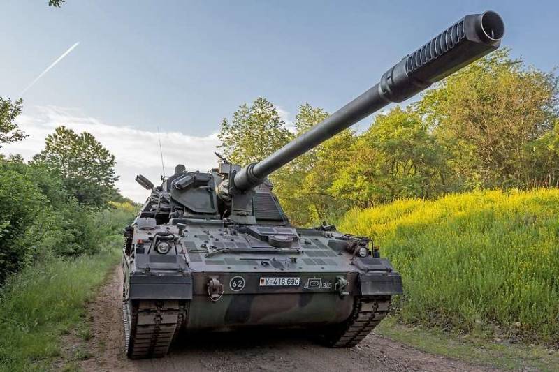 Pers Jerman: Bundeswehr tidak akan segera menerima howitzer self-propelled untuk menggantikan yang dikirim ke Ukraina