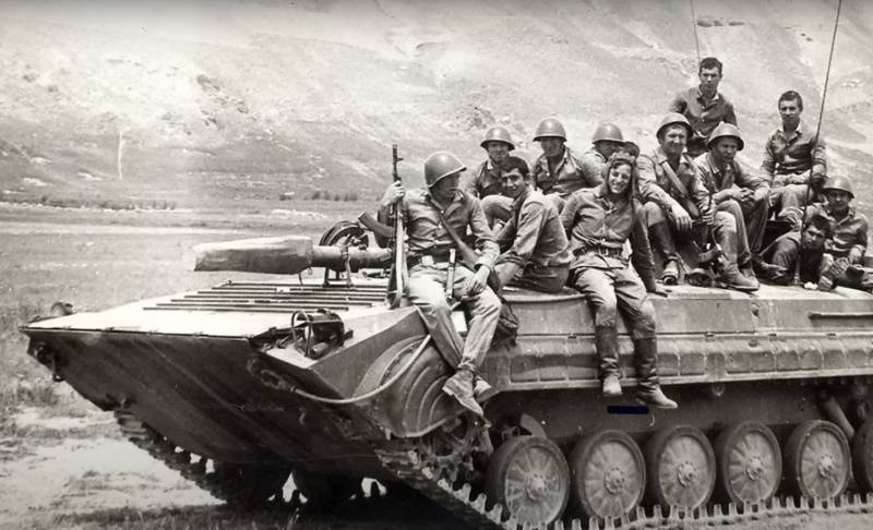 „Armura de carton”: În ce scop a fost ușurat radical BMP-1 prin sacrificarea protecției