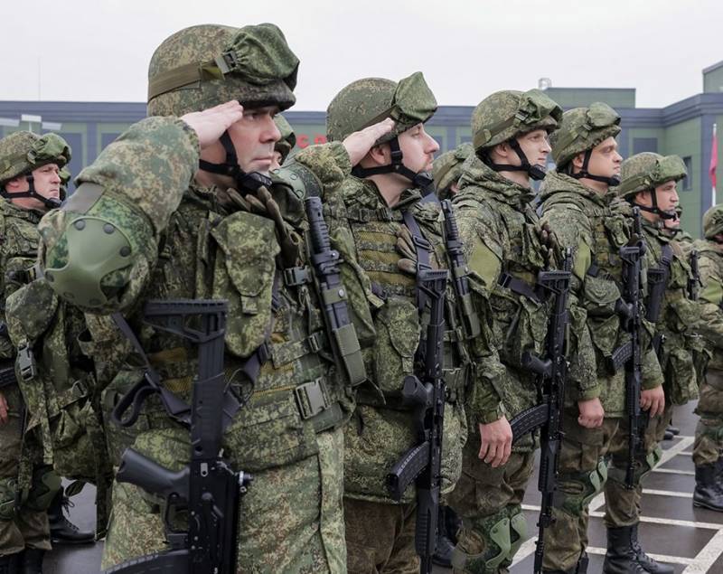Militärkorrespondenten talade om processen att integrera folkmilisen i Donbass i RF Armed Forces