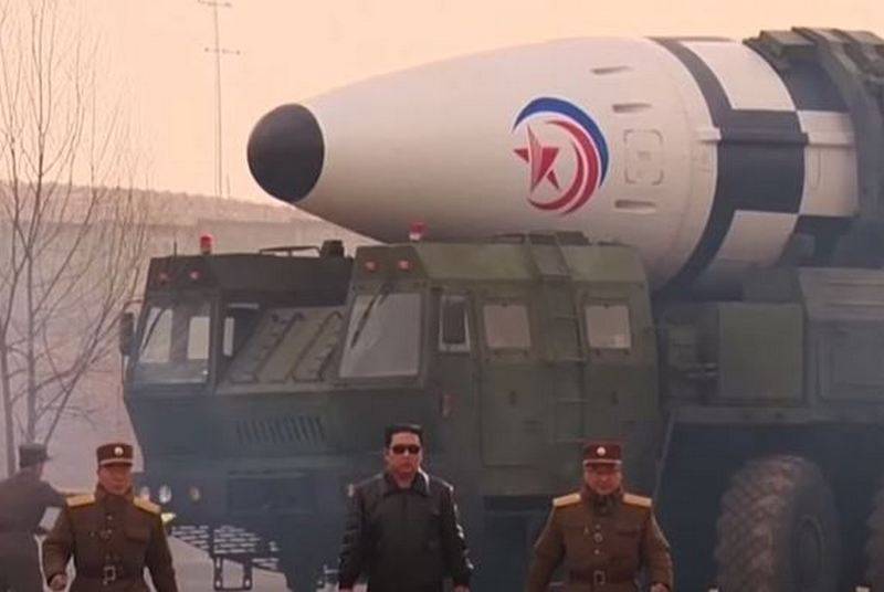 Северная Корея провела вторые за последние дни учения с имитацией воздушного ядерного взрыва