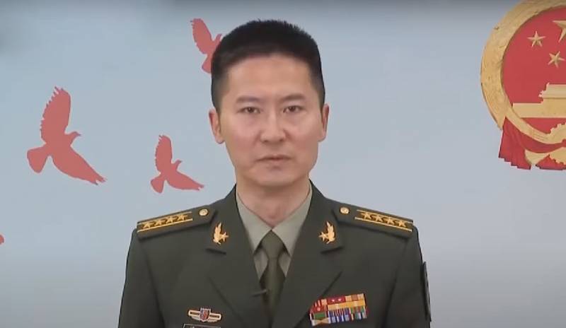 Ministerstvo obrany Čínské lidové republiky vyzvalo ke spolupráci s ruskou armádou k udržení regionálního míru a bezpečnosti