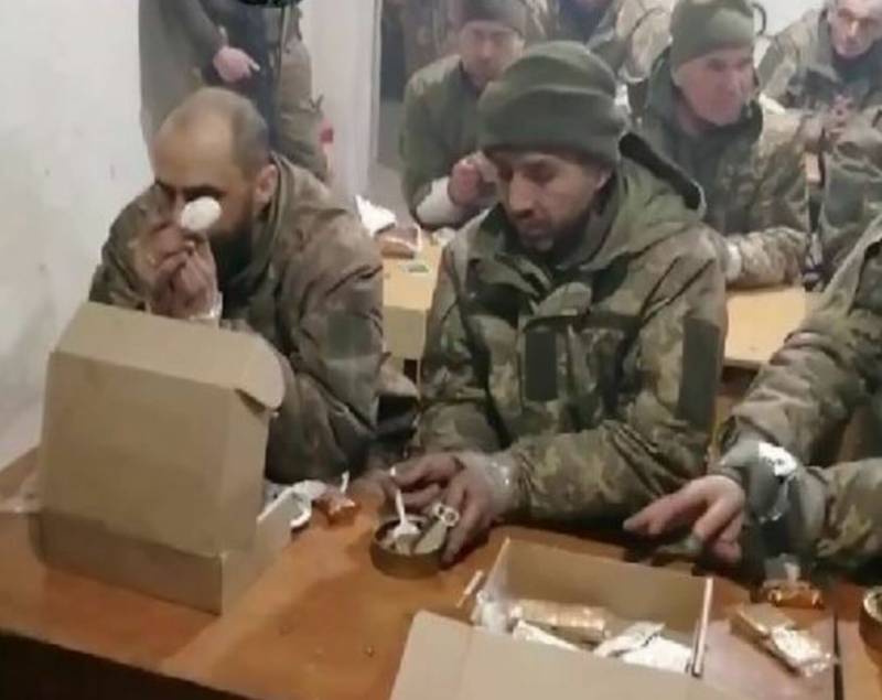 I soldati della PMC "Wagner" hanno catturato un gruppo di militari ucraini durante l'assalto alle posizioni delle forze armate ucraine ad Artemivsk