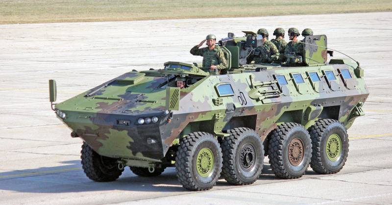 Tentara Serbia menyelenggarakan pameran senjata dan peralatan militer terbesar dalam sejarah negara itu