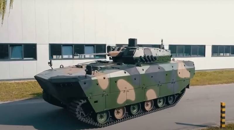 ポーランド国防省は、1400 BMP Borsukの生産に関する契約に署名しました