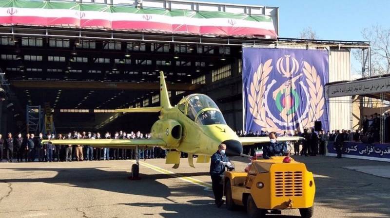 Иран запустил производственную линию по сборке нового учебно-тренировочного самолёта Yasin собственной разработки
