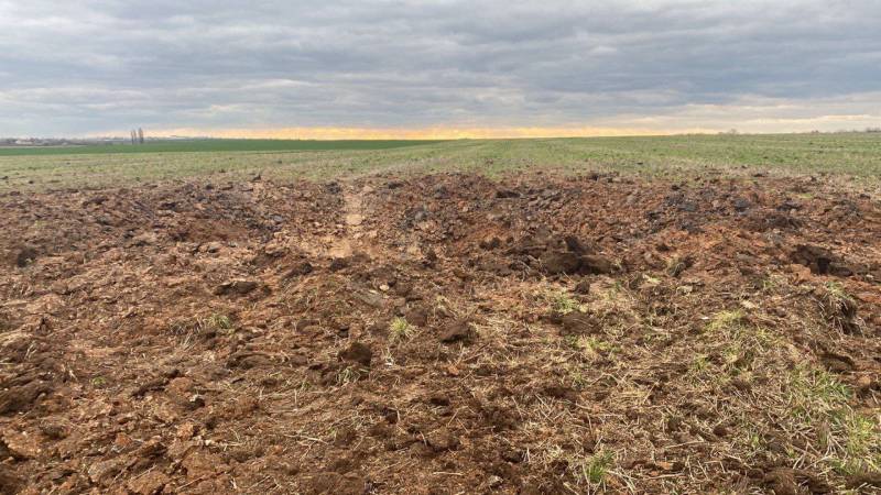 Советник главы Крыма опубликовал фото с места падения сбитого ВС РФ украинского беспилотника