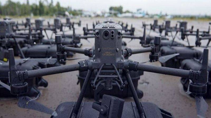 Army of Drones projesinin bir parçası olarak kurulan ilk üç Ukraynalı insansız hava aracı şirketi cepheye gönderilmeye hazır