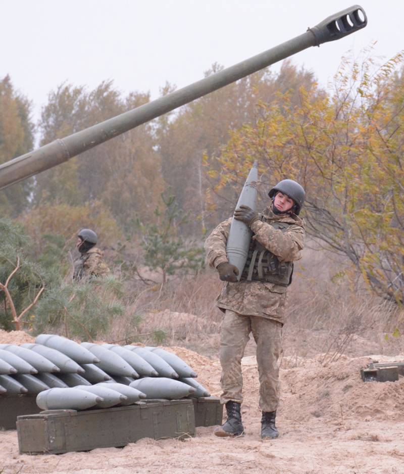 Again about the "shell hunger", slanted gunners and the superiority of the Ukrainian army