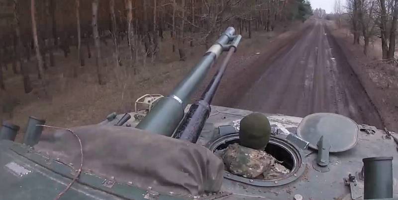 Российские войска штурмуют Новобахмутовку с целью перерезания пути снабжения авдеевского гарнизона ВСУ