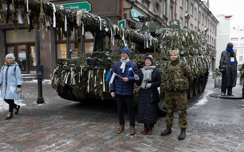 Американское издание: Эстония пытается полностью обновить свой арсенал за счёт отправки на Украину устаревшего вооружения