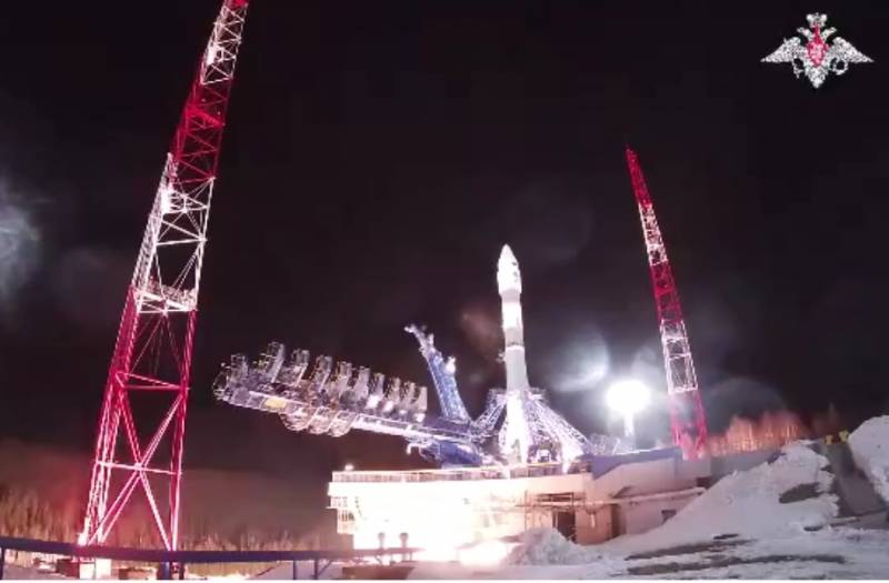 Rosyjskie siły powietrzne wystrzeliły rakietę nośną Sojuz-2.1v z satelitą dla Ministerstwa Obrony Federacji Rosyjskiej