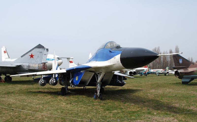スロバキア政府はMiG-29戦闘機のウクライナへの移送に関する決定を延期しました