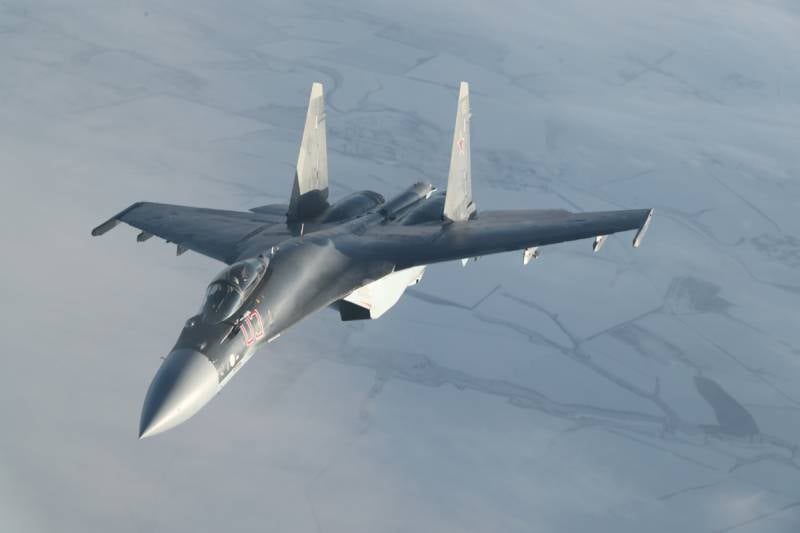 Un representante de las Fuerzas Armadas de Ucrania habló sobre el uso de bombas de planificación por parte de aviones Su-35 de las Fuerzas Aeroespaciales Rusas en instalaciones en la región de Sumy.