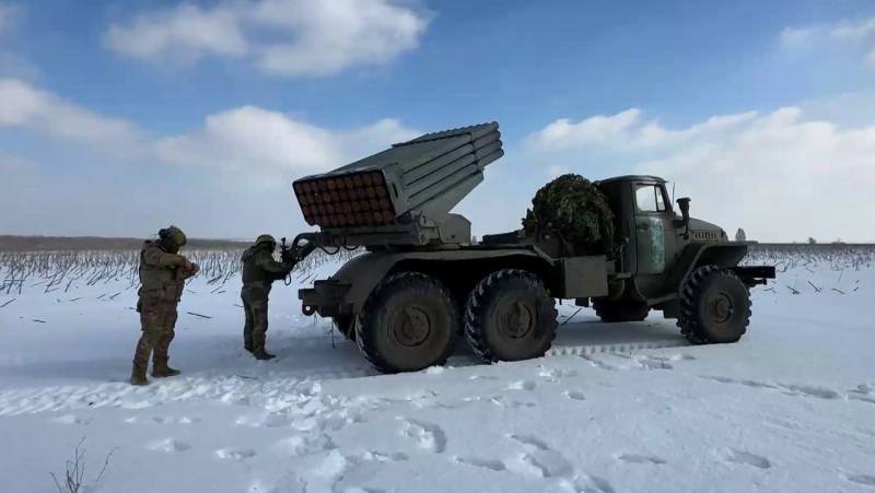 Marochko：基辅司令部将一个火箭炮兵师调往恰索夫亚尔地区的阿尔捷莫夫斯克方向
