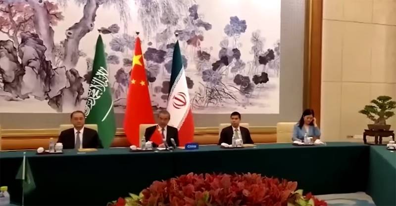 Амерички аналитичар је назвао амерички фијаско високог профила споразума између Ирана и Саудијске Арабије уз учешће Кине.