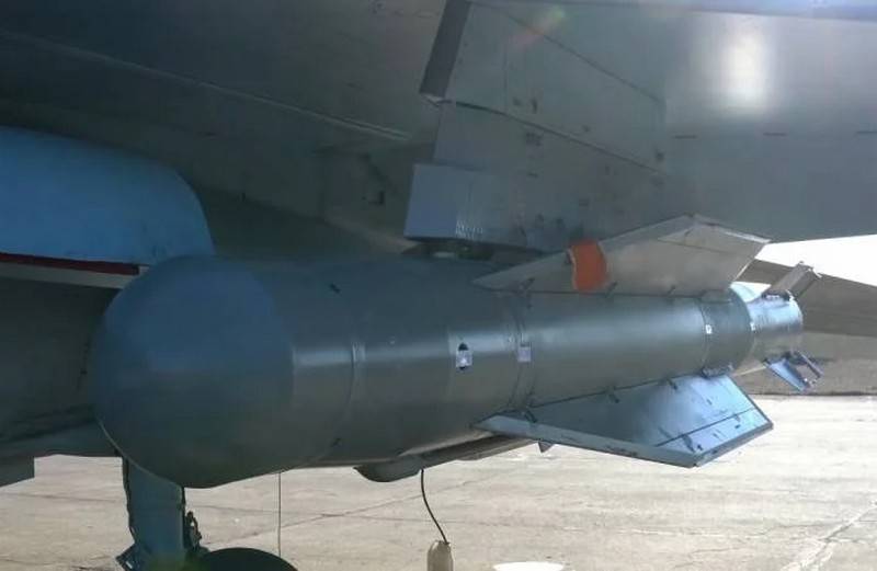 Российские ВКС нанесли удар на Авдеевском направлении управляемыми авиационными бомбами УПАБ-1500