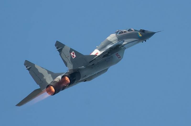 ポーランド当局は、近代化を受けていない 14 機の MiG-29 戦闘機のみをウクライナに移送する予定です。
