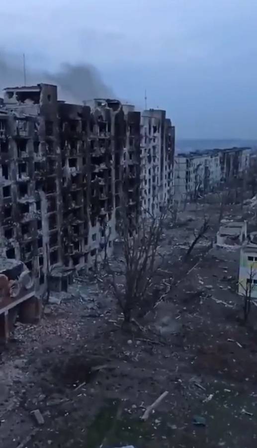 Украинский военнослужащий в Артёмовске: Насколько дальше целесообразно держать этот город, я не знаю