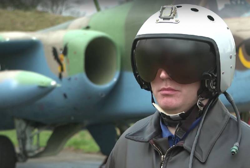 Летчики ВВС Белоруссии прошли подготовку по применению современных боеприпасов под руководством российских инструкторов