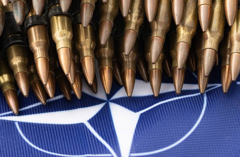 Американская пресса: НАТО готовится к войне с Россией