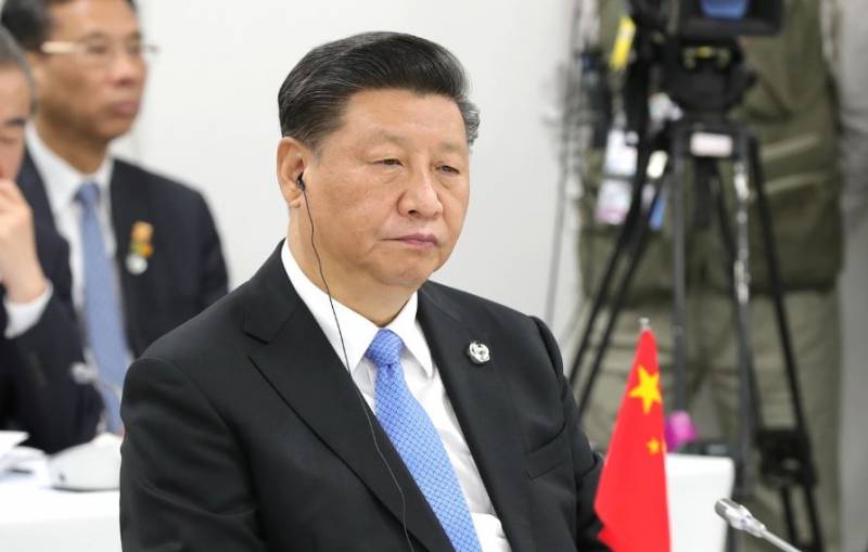 Глава МИД КНР назвал беседу главы Китая с президентом Украины важным шагом к мирному урегулированию