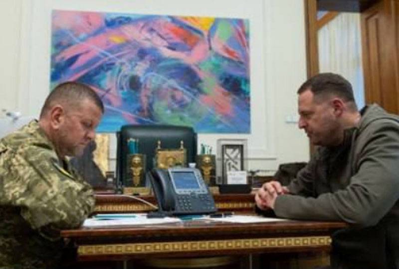 Американские эксперты: Звонок генерала Милли и советника Салливана в Киев может стать заключительным сеансом связи перед контрнаступлением ВСУ