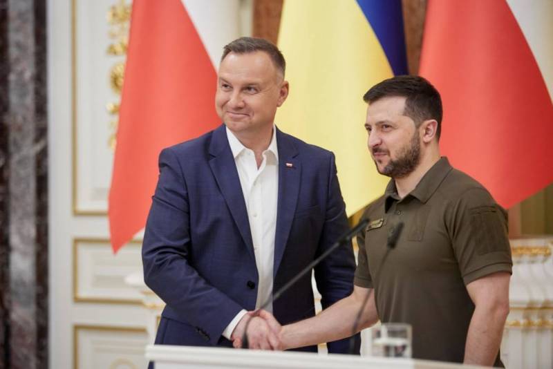 Ukrainas president anlände på ett officiellt besök i Polen