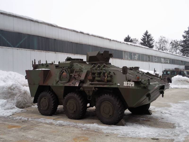 Vehículos blindados de transporte de personal eslovenos LKOV Valuk para Ucrania