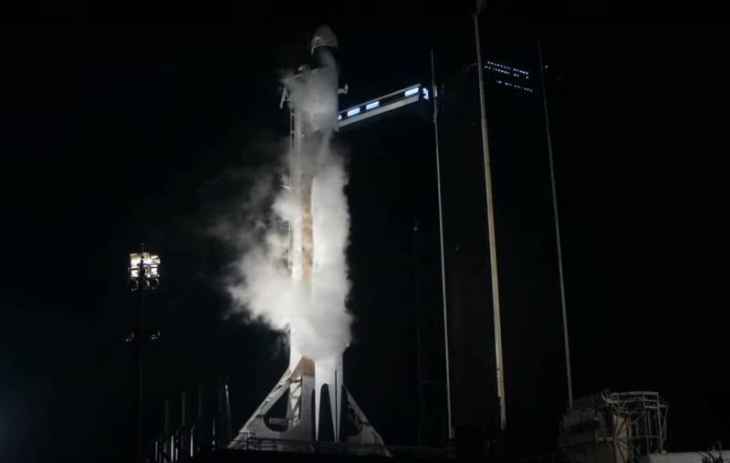 Parmi les satellites lancés par SpaceX en orbite figurent des dispositifs de poursuite de missiles hypersoniques