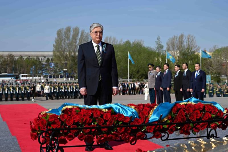 Президент Казахстана запланировал поездку по России на даты празднования Дня Победы