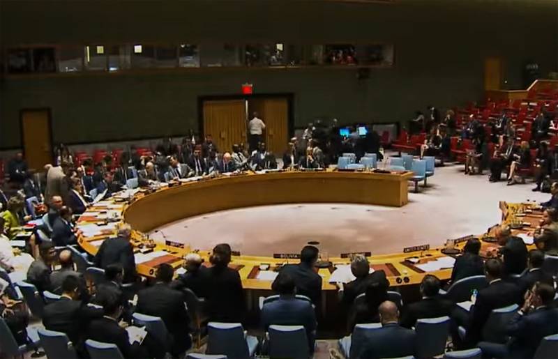 Китайский постпред в Совбезе ООН: нельзя находиться в режиме бесконечного ожидания начала переговоров по Украине