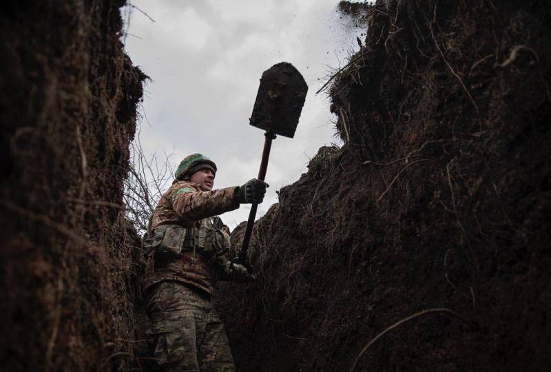 Украинские военные: Ситуация на флангах в районе Бахмута тяжёлая