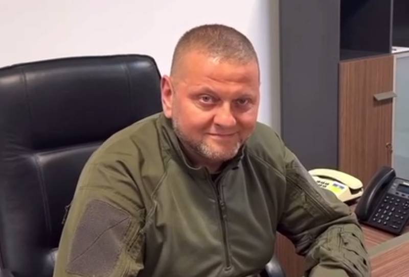 De Oekraïense editie publiceerde naar verluidt een nieuwe video met de opperbevelhebber van de strijdkrachten van Oekraïne Zaluzhny, die slechts een paar zinnen zei