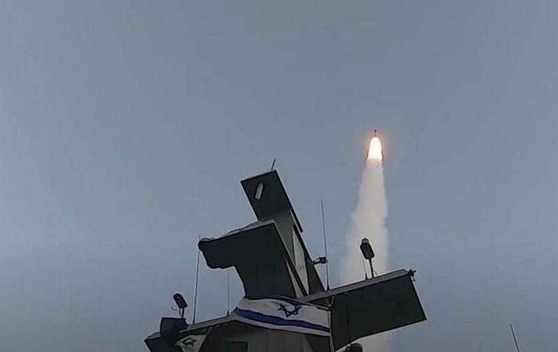 اسرائیل مجموعه ای از آزمایشات چند سطحی نسخه کشتی از سیستم دفاع هوایی گنبد آهنین را به پایان رساند