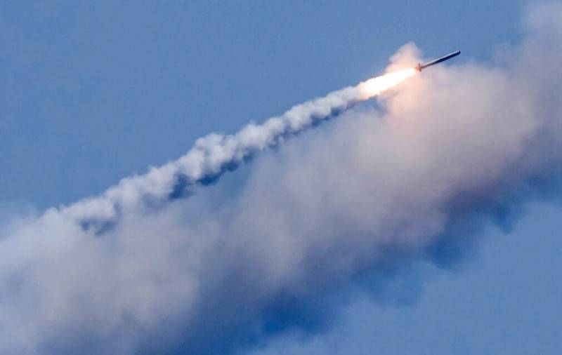 Великобритания готовит отправку на Украину неназванного количества авиационных ракет Storm Shadow  большой дальности
