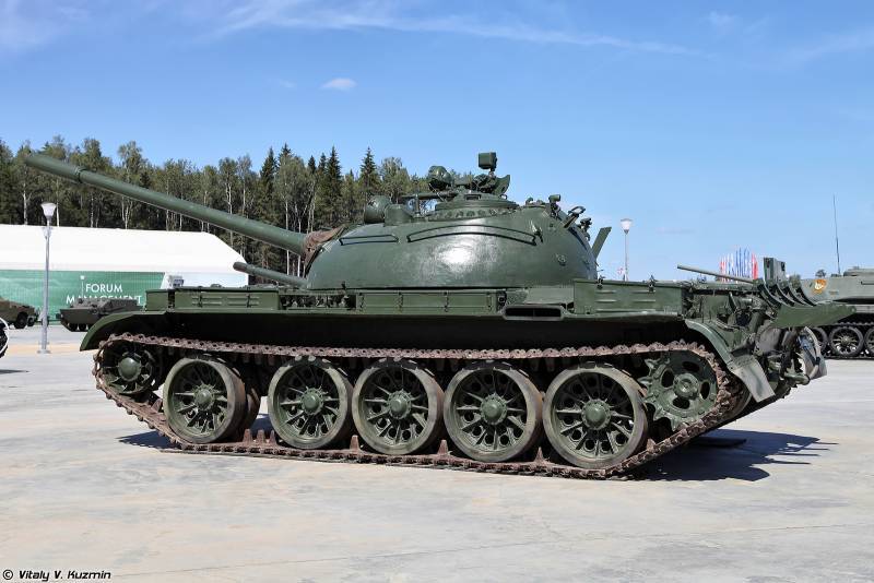 Танк Т-54Б