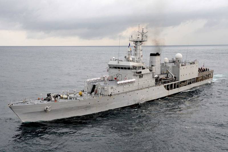Курсанты ВМС Саудовской Аравии принимают участие в первых совместных учениях с ВМС Индии