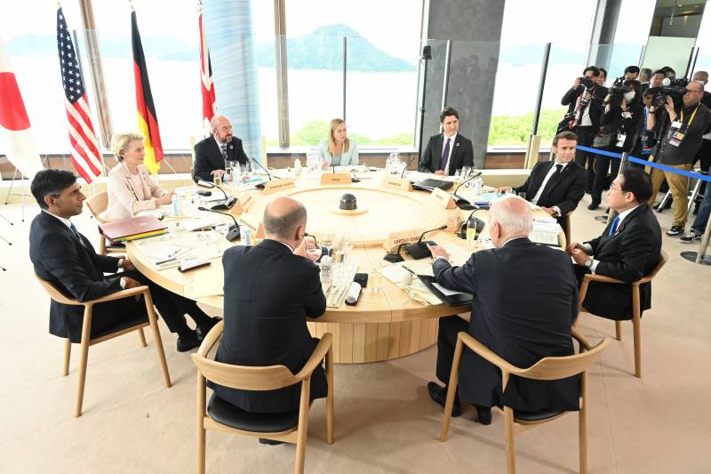 Лидеры государств G7 на саммите призвали Россию вернуться к реализации ДСНВ