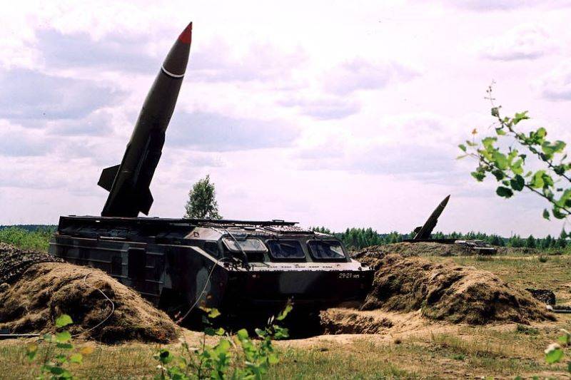 The Belarusian military pulled Tochka missile systems to the Polish border
